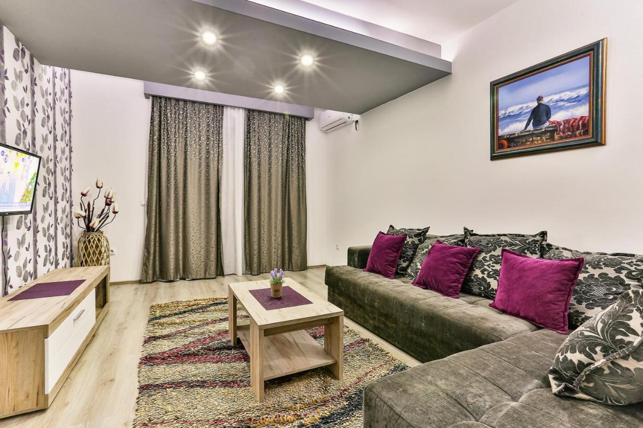De Lux Apartments Luka Bar Buitenkant foto