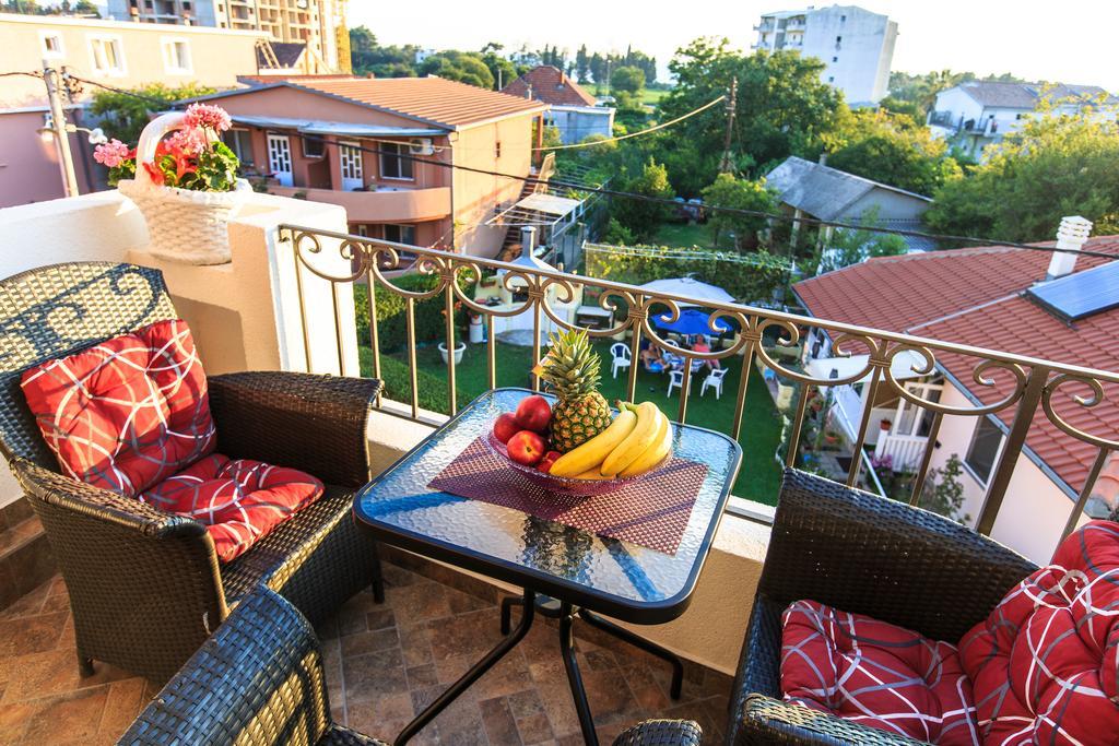 De Lux Apartments Luka Bar Buitenkant foto